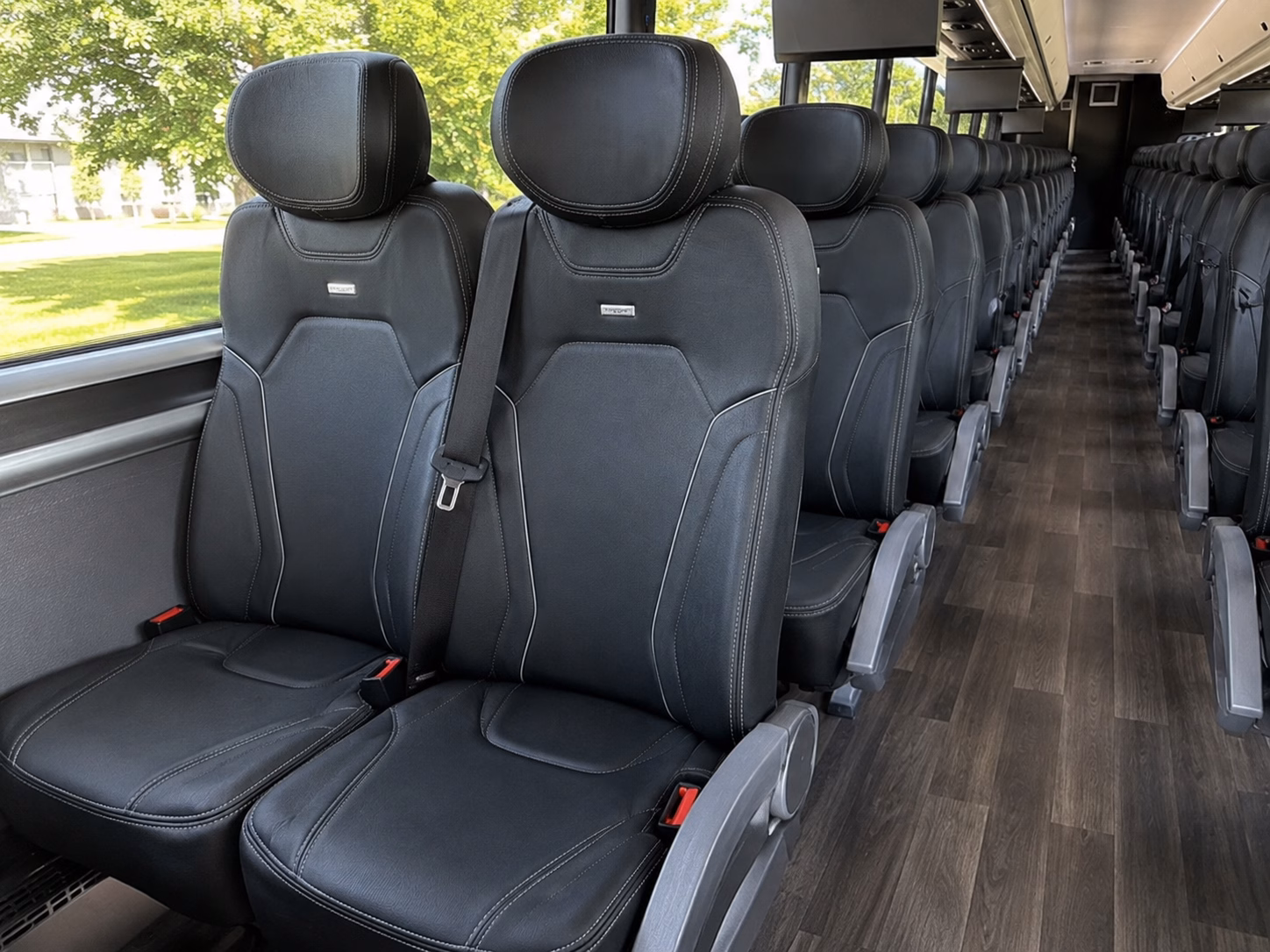 compare bus rentals in elyria the easy way